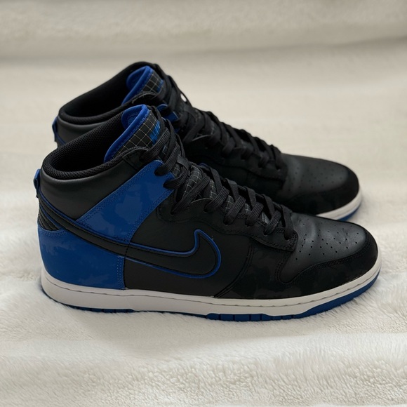 Nike Dunk High SE 'Hyper Royal Camo' - Picture 3 of 9